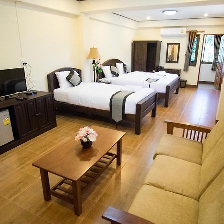 Nanbaankhun Hotel Esterno foto