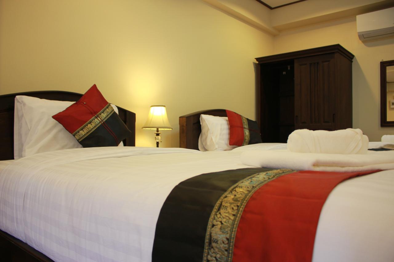 Nanbaankhun Hotel Esterno foto