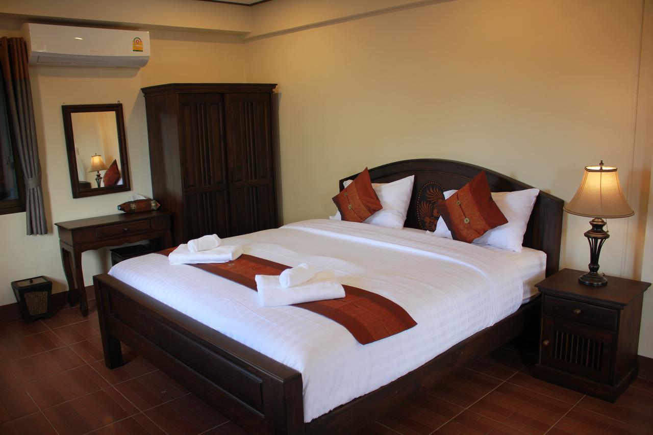 Nanbaankhun Hotel Esterno foto