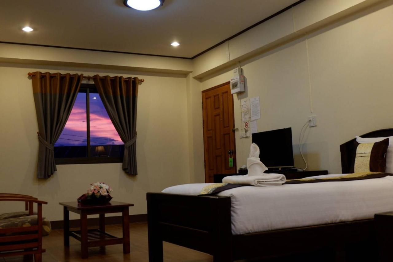 Nanbaankhun Hotel Esterno foto